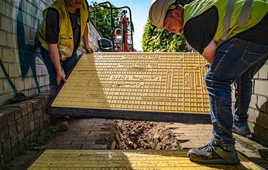 LOW PRO 15-10_IMAGE.webp